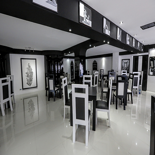 gallery item